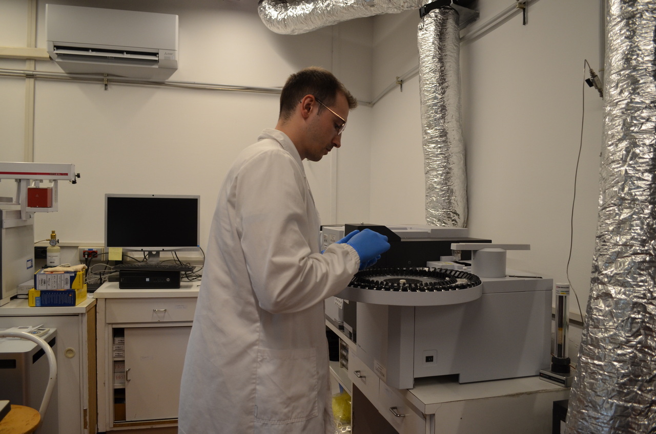 Laboratorio LATA